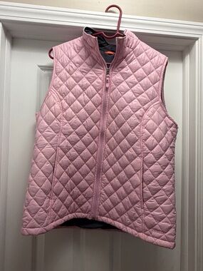 Izod Quilted Light Pink Sleeveless Vest
